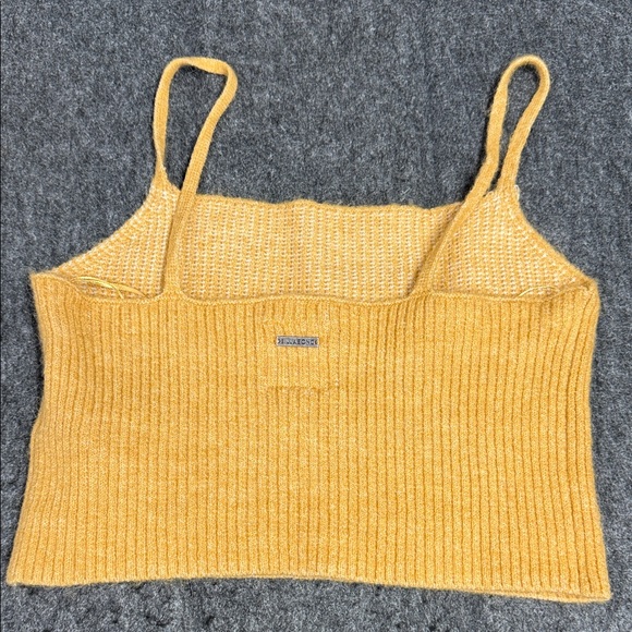 Billabong Mustard Ribbed Crop Top - Picture 4 of 6